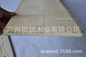 <b>落叶松木地板 三层实木复合地板 CE认证 出口全松木地板</b>