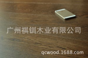 <b>广州产业带直销 橡木拉丝染色Annata 三层实木地板</b>