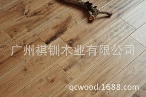 <b>格林韦圣出口英国实木地板 仿古黑纹理BOSCO橡木18mm实木地板</b>