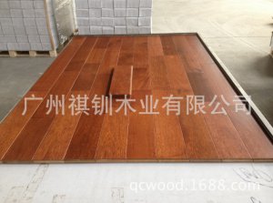 <b>格林韦圣实木地板生产厂家 外贸出口印尼菠萝格木地板实木18MM</b>