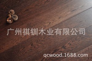 <b>CE认证 12mm多层木地板 橡木实木复合地板</b>