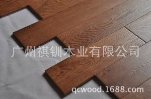 <b>格林韦圣CE认证125mm宽麦色 橡木多层实木复合地板</b>